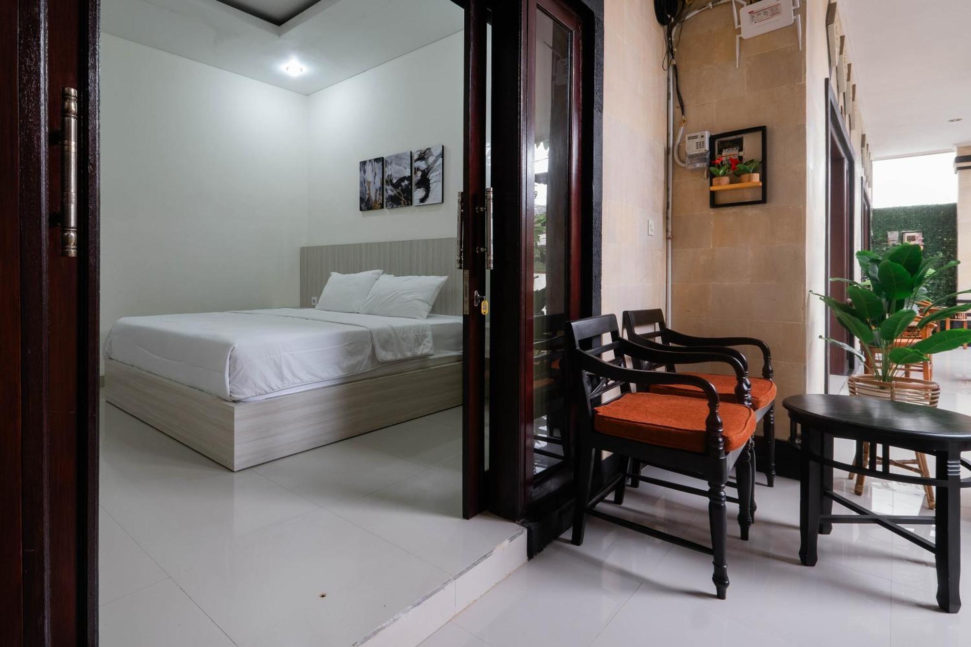 Puri Kasih Home Stay Sanur Екстериор снимка
