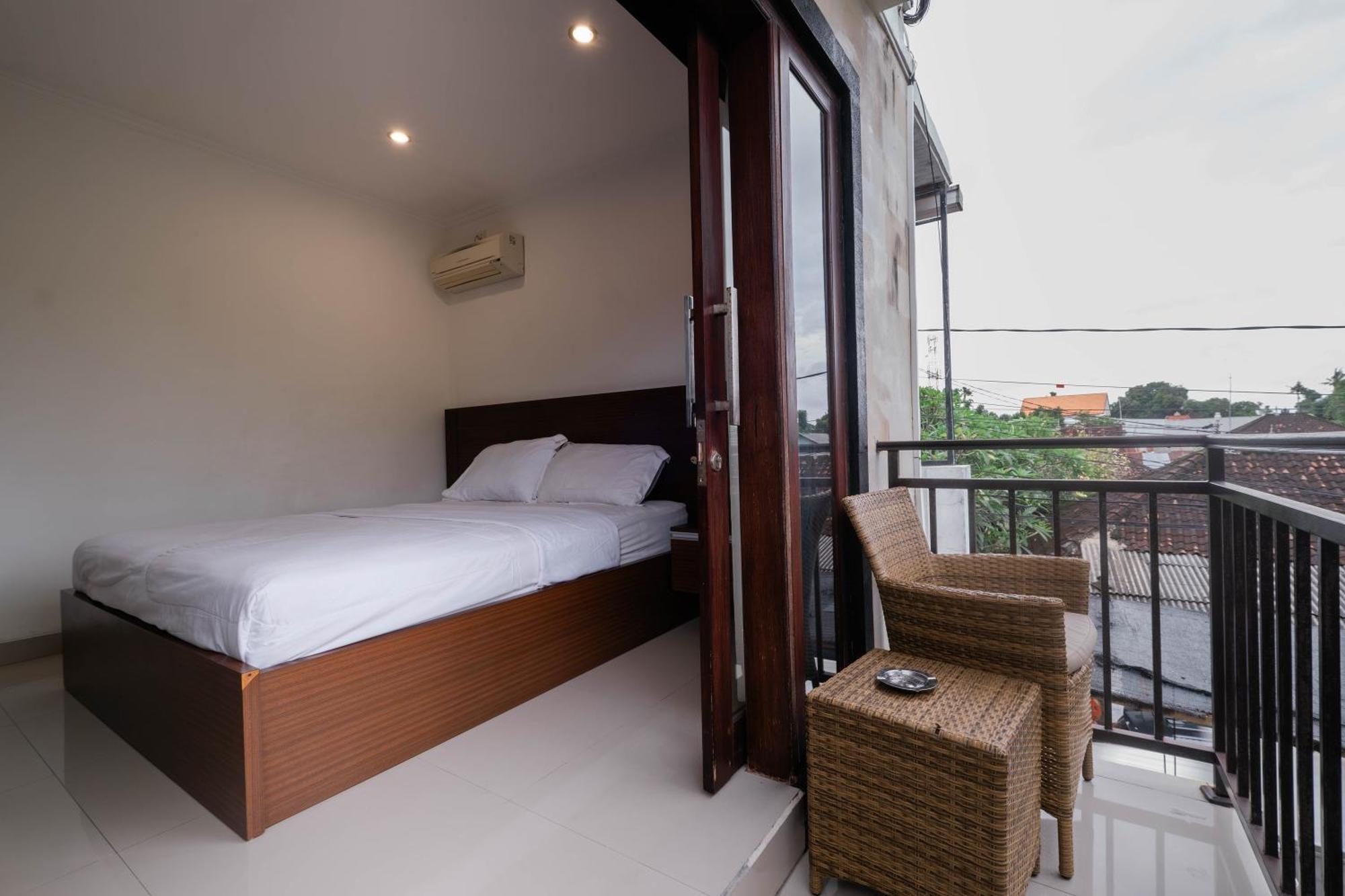 Puri Kasih Home Stay Sanur Екстериор снимка