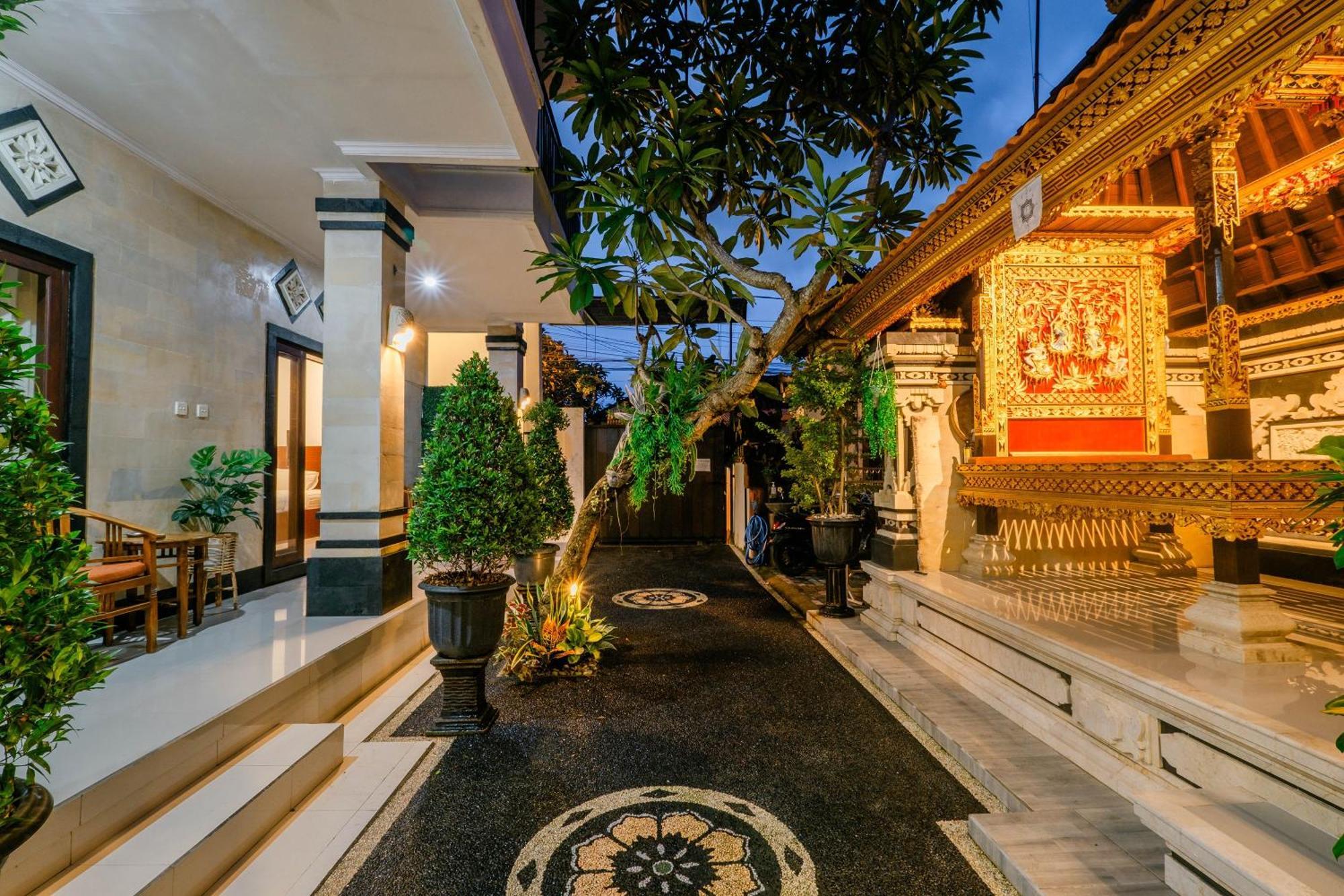 Puri Kasih Home Stay Sanur Екстериор снимка