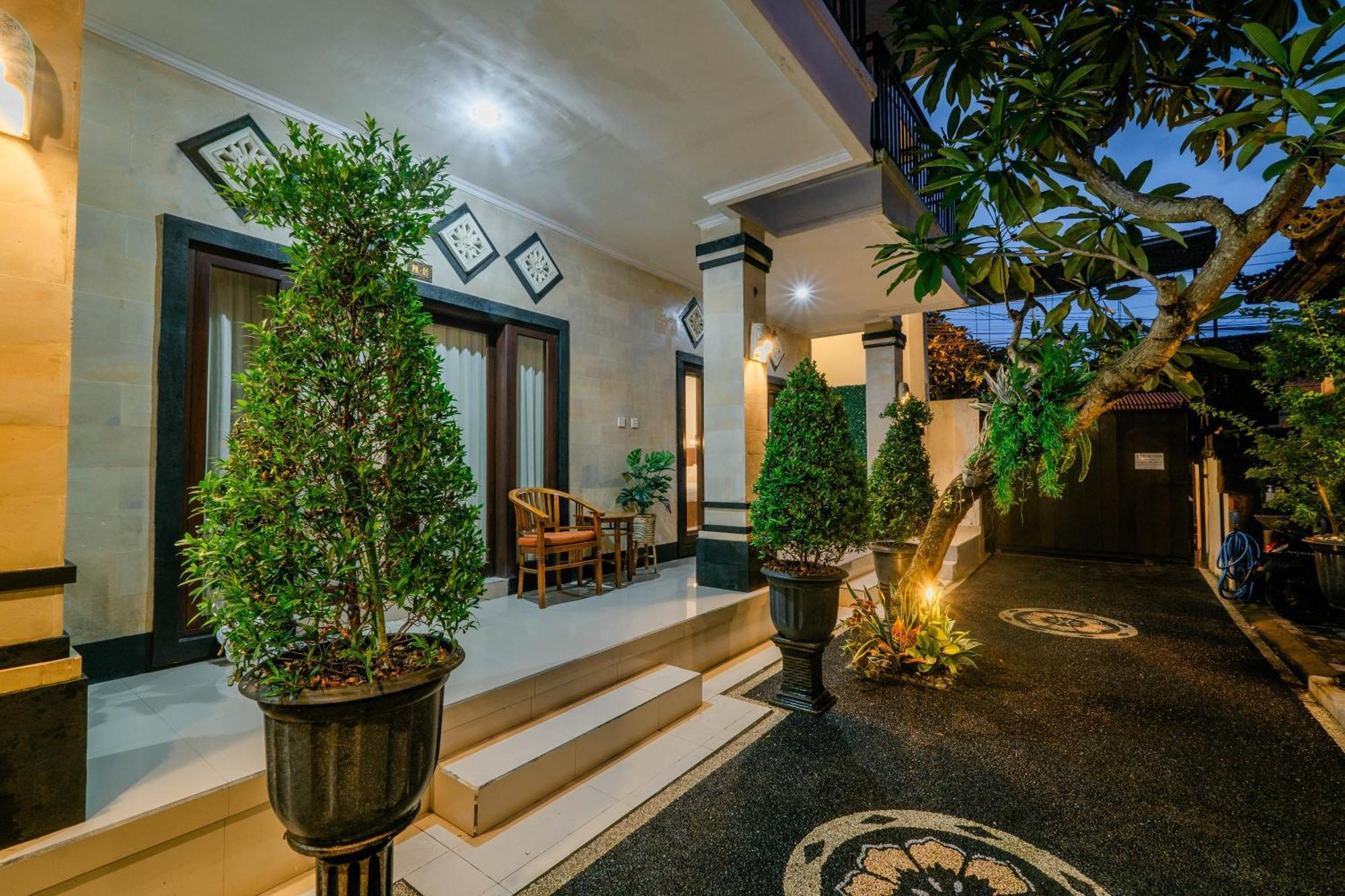 Puri Kasih Home Stay Sanur Екстериор снимка