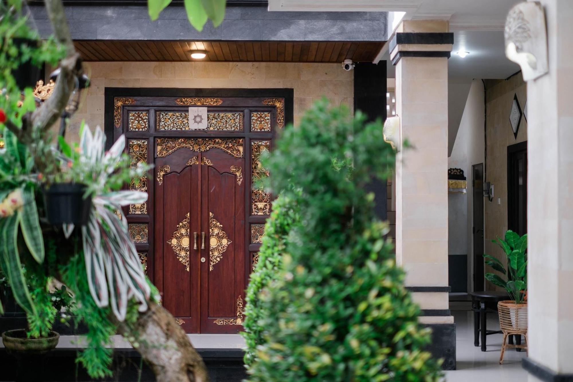 Puri Kasih Home Stay Sanur Екстериор снимка